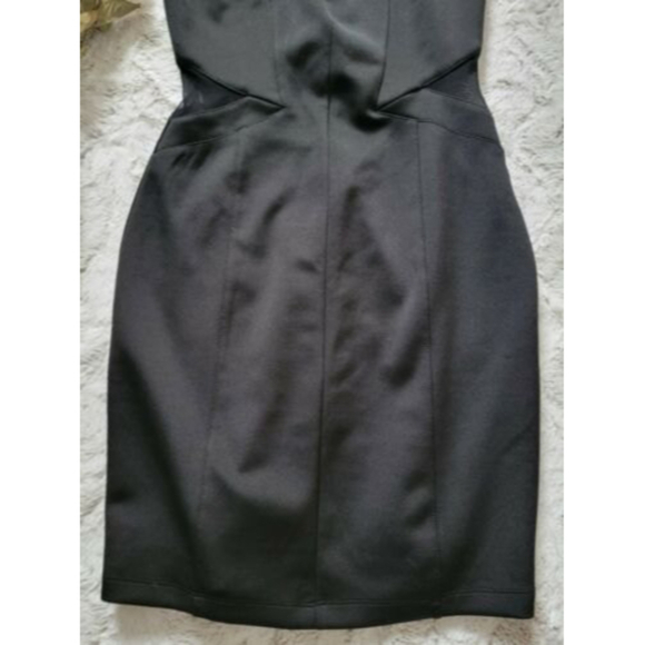 Guess Los Angeles Sheer Panel Upper Black Sleeveless Dress Size 2 - Picture 3 of 12